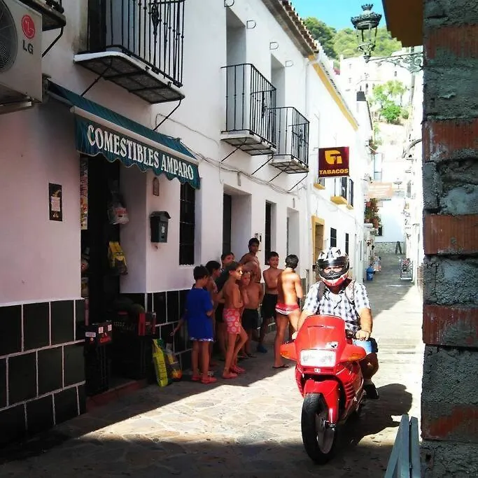 Casa Canillas - For Solo Travelers Or Small Groups Of 4 To 6 People Canillas de Aceituno 0*,  Spain